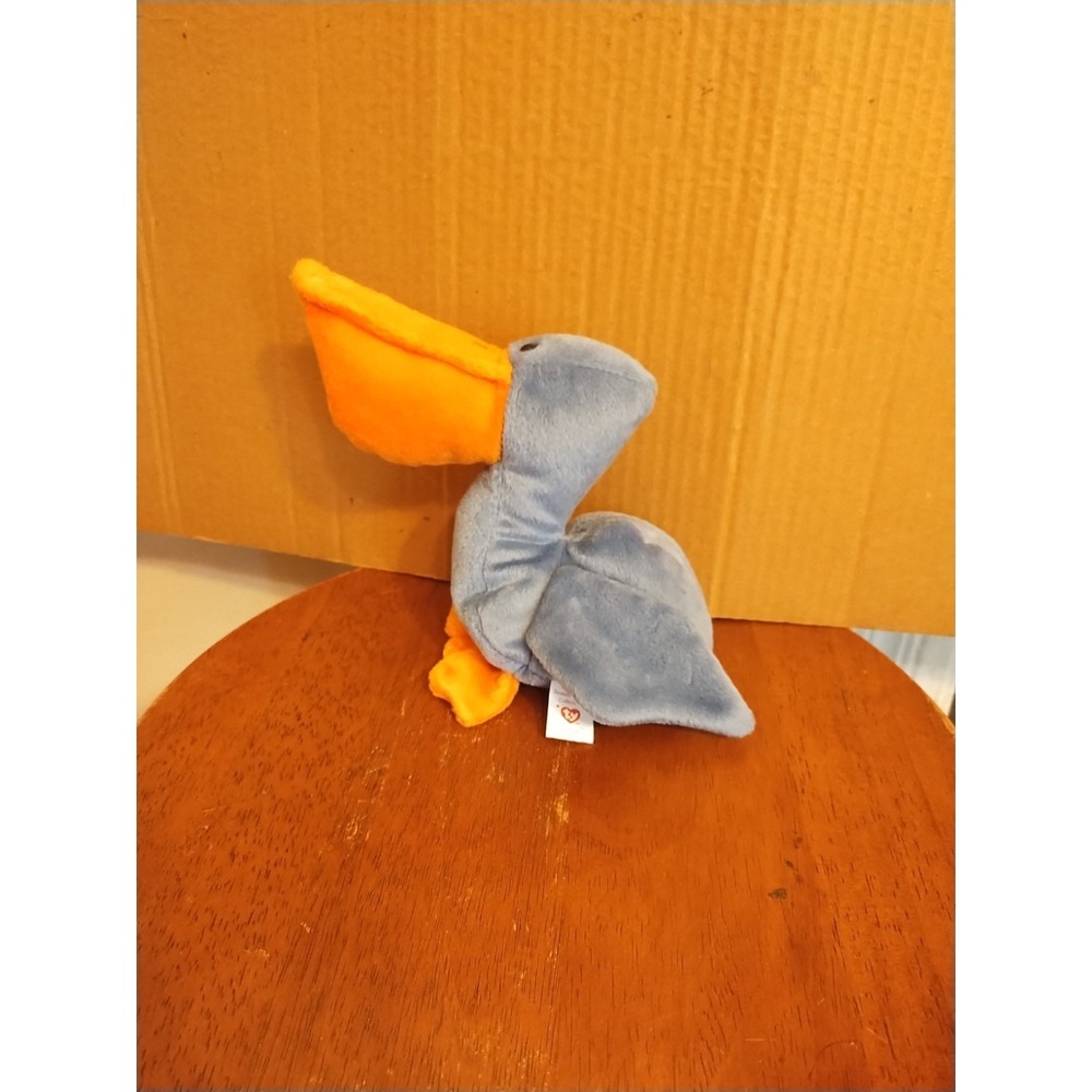Ty Beanie Baby Scoop Pelican 1996 Retired 5th Gen Vintage Plush Toy